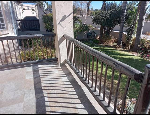 2 BEDROOM TOWNHOUSE FOR SALE IN EDEN GLEN